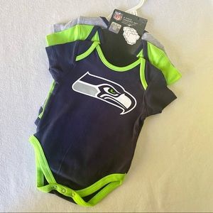 NWT! NFL Seahawks Baby Onesie 3 piece set Size 3M